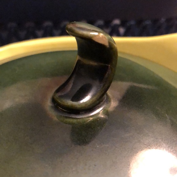 Vintage Hull Pottery 1950’s crescent individual casserole dish USA B-7 green - Picture 5 of 8